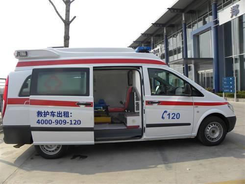 兰州私人救护车运送联系方式，护送回家路上的信赖之选。